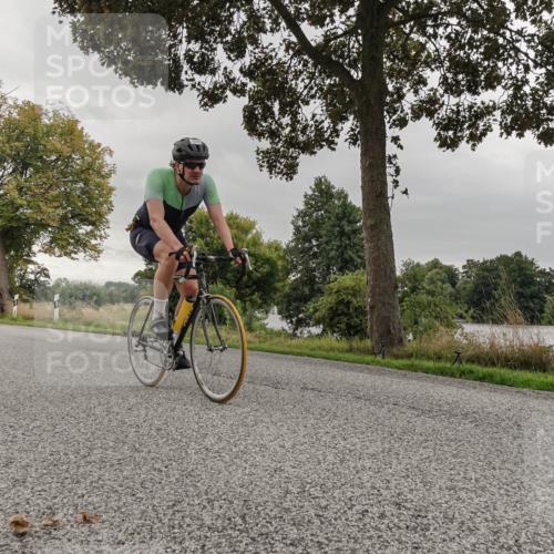 30.08.2026 - Elbe Triathlon Hamburg Michael Burmester http://msf.ph/oto/10048631 30.08.2026 09:44:43 Radfahren 284, 430, 475, 532, 635, 848 meine-sportfotos.de
