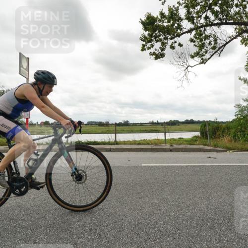 30.08.2026 - Elbe Triathlon Hamburg Michael Burmester http://msf.ph/oto/10048638 30.08.2026 15:21:49 Radfahren  meine-sportfotos.de