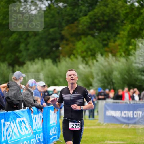 30.08.2026 - Elbe Triathlon Hamburg LAZAROV Photography http://msf.ph/oto/10048696 30.08.2026 10:34:06 Ziel 275 meine-sportfotos.de