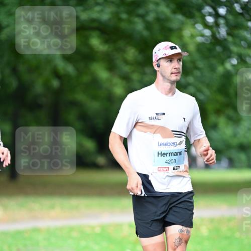 30.08.2026 - Blankeneser Heldenlauf Dr. Thomas Lammeyer http://msf.ph/oto/10048738 30.08.2026 11:28:09 Laufen 7, 4208 meine-sportfotos.de