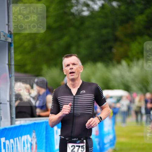 30.08.2026 - Elbe Triathlon Hamburg LAZAROV Photography http://msf.ph/oto/10048742 30.08.2026 10:34:08 Ziel 275 meine-sportfotos.de