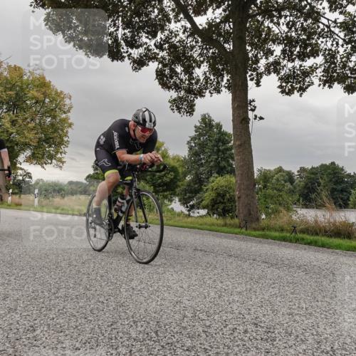 30.08.2026 - Elbe Triathlon Hamburg Michael Burmester http://msf.ph/oto/10048766 30.08.2026 09:45:57 Radfahren 285, 564, 620, 671, 702, 857 meine-sportfotos.de