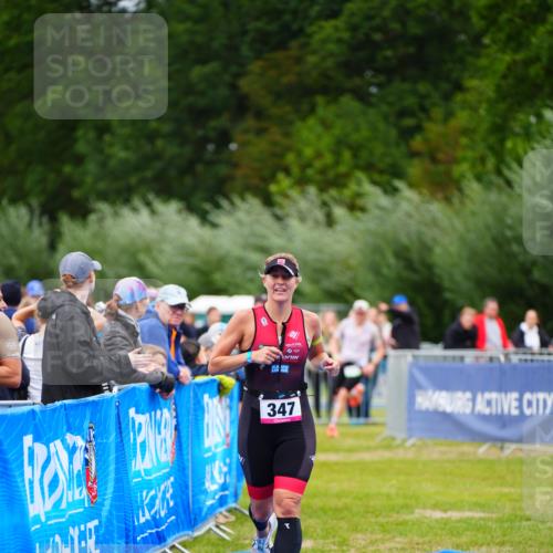 30.08.2026 - Elbe Triathlon Hamburg LAZAROV Photography http://msf.ph/oto/10048774 30.08.2026 10:34:16 Ziel 347, 412 meine-sportfotos.de