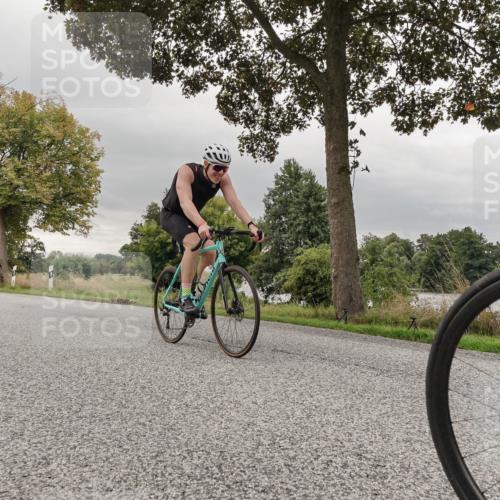 30.08.2026 - Elbe Triathlon Hamburg Michael Burmester http://msf.ph/oto/10048792 30.08.2026 09:46:06 Radfahren 376, 379, 438, 564, 640, 674, 702, 898 meine-sportfotos.de