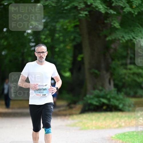 30.08.2026 - Blankeneser Heldenlauf Dr. Thomas Lammeyer http://msf.ph/oto/10048793 30.08.2026 11:28:19 Laufen 4042, 57 meine-sportfotos.de