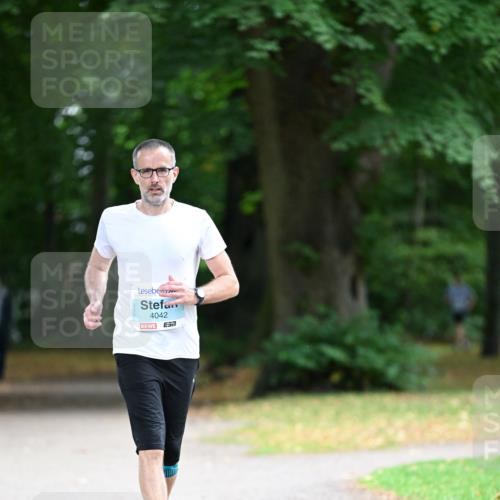 30.08.2026 - Blankeneser Heldenlauf Dr. Thomas Lammeyer http://msf.ph/oto/10048802 30.08.2026 11:28:20 Laufen 4042, 57 meine-sportfotos.de