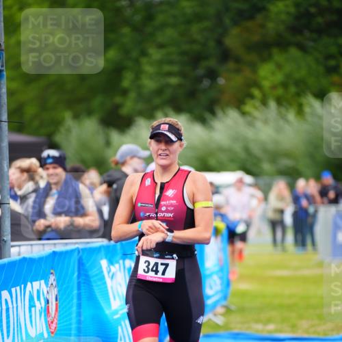 30.08.2026 - Elbe Triathlon Hamburg LAZAROV Photography http://msf.ph/oto/10048806 30.08.2026 10:34:17 Ziel 347, 412 meine-sportfotos.de