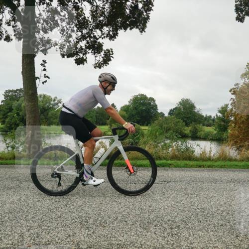 30.08.2026 - Elbe Triathlon Hamburg Michael Burmester http://msf.ph/oto/10048807 30.08.2026 09:35:16 Radfahren 415, 496, 686, 714, 716 meine-sportfotos.de