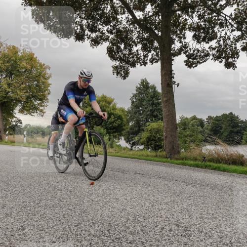 30.08.2026 - Elbe Triathlon Hamburg Michael Burmester http://msf.ph/oto/10048808 30.08.2026 09:46:13 Radfahren 276, 376, 379, 438, 637, 674, 700, 841, 847 meine-sportfotos.de