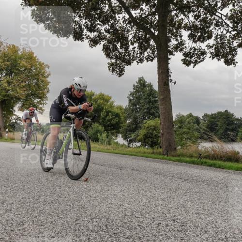 30.08.2026 - Elbe Triathlon Hamburg Michael Burmester http://msf.ph/oto/10048812 30.08.2026 09:46:14 Radfahren 276, 376, 379, 438, 577, 637, 674, 700, 841, 847 meine-sportfotos.de