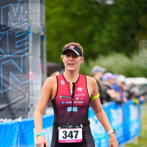 30.08.2026 - Elbe Triathlon Hamburg LAZAROV Photography http://msf.ph/oto/10048821 30.08.2026 10:34:19 Ziel 347, 412 meine-sportfotos.de