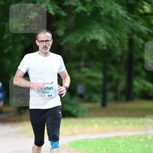 30.08.2026 - Blankeneser Heldenlauf Dr. Thomas Lammeyer http://msf.ph/oto/10048825 30.08.2026 11:28:21 Laufen 4042, 57 meine-sportfotos.de