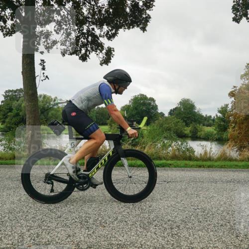 30.08.2026 - Elbe Triathlon Hamburg Michael Burmester http://msf.ph/oto/10048827 30.08.2026 09:35:22 Radfahren 411, 496, 659, 716 meine-sportfotos.de