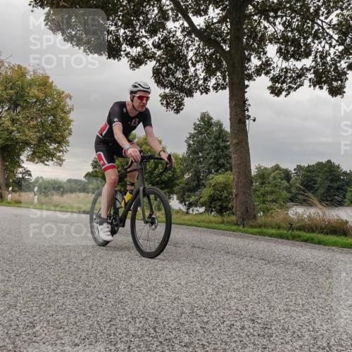 30.08.2026 - Elbe Triathlon Hamburg Michael Burmester http://msf.ph/oto/10048833 30.08.2026 09:46:17 Radfahren 276, 375, 546, 577, 637, 650, 651, 691, 700, 812, 841, 847 meine-sportfotos.de