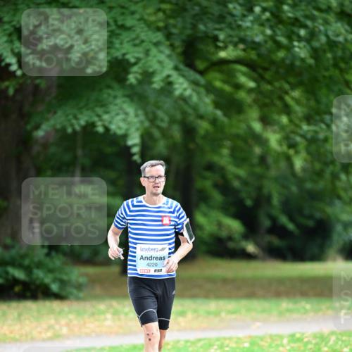 30.08.2026 - Blankeneser Heldenlauf Dr. Thomas Lammeyer http://msf.ph/oto/10048893 30.08.2026 11:28:48 Laufen 4220, 7 meine-sportfotos.de