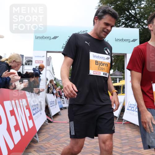 30.08.2026 - Blankeneser Heldenlauf Lena Gebhardt http://msf.ph/oto/10048906 30.08.2026 11:55:59 Ziel 2245, 2363, 2387, 2391, 2678, 2939 meine-sportfotos.de