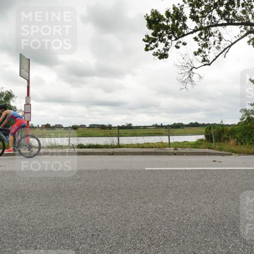 30.08.2026 - Elbe Triathlon Hamburg Michael Burmester http://msf.ph/oto/10048909 30.08.2026 15:25:55 Radfahren  meine-sportfotos.de