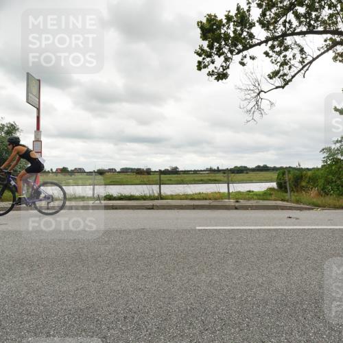 30.08.2026 - Elbe Triathlon Hamburg Michael Burmester http://msf.ph/oto/10048917 30.08.2026 15:25:59 Radfahren  meine-sportfotos.de