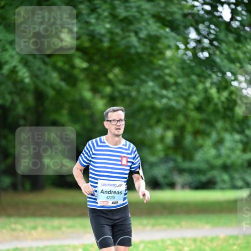30.08.2026 - Blankeneser Heldenlauf Dr. Thomas Lammeyer http://msf.ph/oto/10048925 30.08.2026 11:28:50 Laufen 4220, 57 meine-sportfotos.de