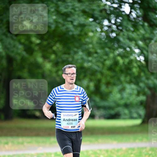 30.08.2026 - Blankeneser Heldenlauf Dr. Thomas Lammeyer http://msf.ph/oto/10048930 30.08.2026 11:28:50 Laufen 4220, 57 meine-sportfotos.de