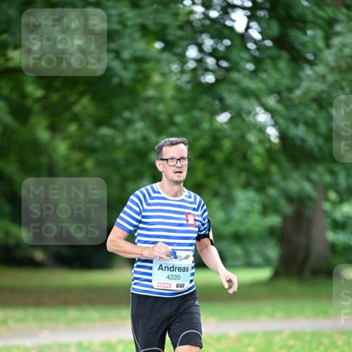 30.08.2026 - Blankeneser Heldenlauf Dr. Thomas Lammeyer http://msf.ph/oto/10048940 30.08.2026 11:28:50 Laufen 4220, 57 meine-sportfotos.de