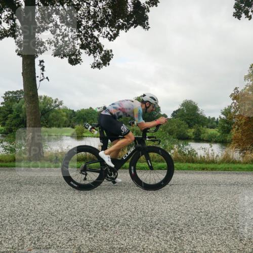 30.08.2026 - Elbe Triathlon Hamburg Michael Burmester http://msf.ph/oto/10048946 30.08.2026 09:35:49 Radfahren 381, 434, 458, 476, 680, 783, 1895 meine-sportfotos.de