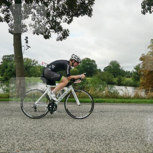 30.08.2026 - Elbe Triathlon Hamburg Michael Burmester http://msf.ph/oto/10048984 30.08.2026 09:35:56 Radfahren 259, 381, 425, 575, 584, 602, 681, 783 meine-sportfotos.de