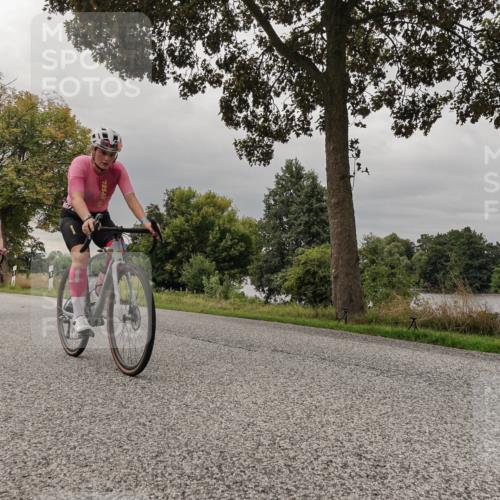 30.08.2026 - Elbe Triathlon Hamburg Michael Burmester http://msf.ph/oto/10049037 30.08.2026 09:47:35 Radfahren 260, 327, 358, 388, 552, 809, 868 meine-sportfotos.de