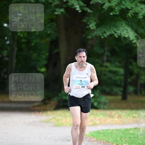 30.08.2026 - Blankeneser Heldenlauf Dr. Thomas Lammeyer http://msf.ph/oto/10049045 30.08.2026 11:30:25 Laufen 4025 meine-sportfotos.de