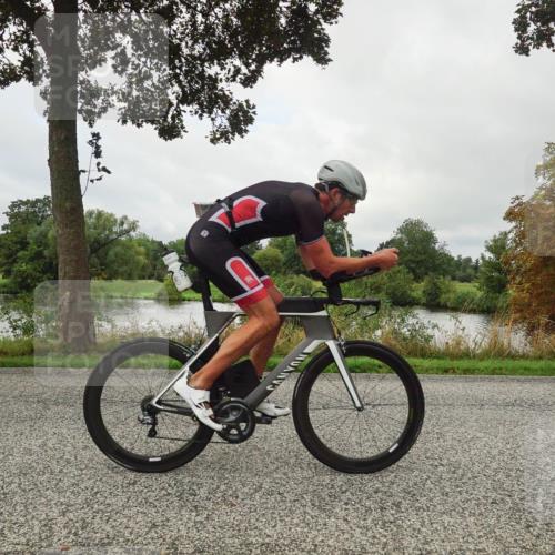 30.08.2026 - Elbe Triathlon Hamburg Michael Burmester http://msf.ph/oto/10049049 30.08.2026 09:36:13 Radfahren 280, 420, 500, 554 meine-sportfotos.de