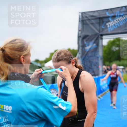 30.08.2026 - Elbe Triathlon Hamburg LAZAROV Photography http://msf.ph/oto/10049052 30.08.2026 10:34:54 Ziel 356 meine-sportfotos.de