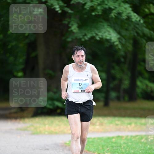 30.08.2026 - Blankeneser Heldenlauf Dr. Thomas Lammeyer http://msf.ph/oto/10049061 30.08.2026 11:30:25 Laufen 4025 meine-sportfotos.de