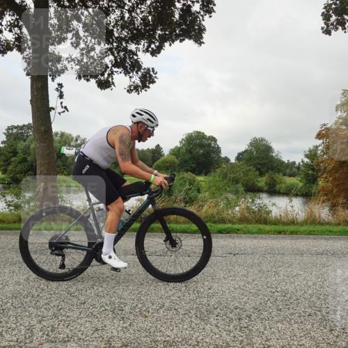 30.08.2026 - Elbe Triathlon Hamburg Michael Burmester http://msf.ph/oto/10049077 30.08.2026 09:36:24 Radfahren 419, 525 meine-sportfotos.de