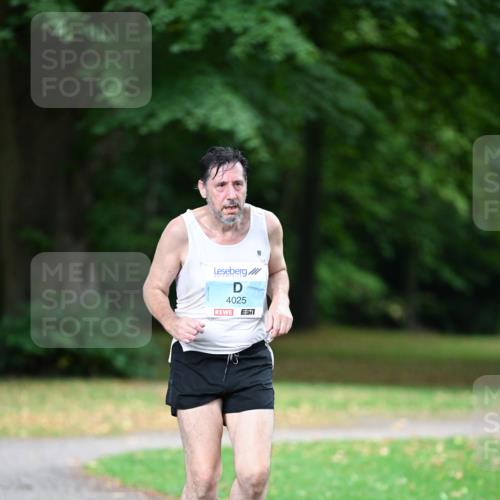 30.08.2026 - Blankeneser Heldenlauf Dr. Thomas Lammeyer http://msf.ph/oto/10049084 30.08.2026 11:30:26 Laufen 4025 meine-sportfotos.de