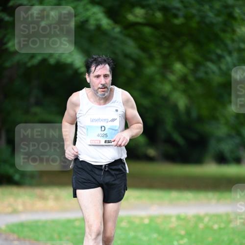 30.08.2026 - Blankeneser Heldenlauf Dr. Thomas Lammeyer http://msf.ph/oto/10049095 30.08.2026 11:30:27 Laufen 4025 meine-sportfotos.de