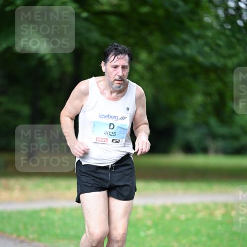 30.08.2026 - Blankeneser Heldenlauf Dr. Thomas Lammeyer http://msf.ph/oto/10049105 30.08.2026 11:30:27 Laufen 4025 meine-sportfotos.de