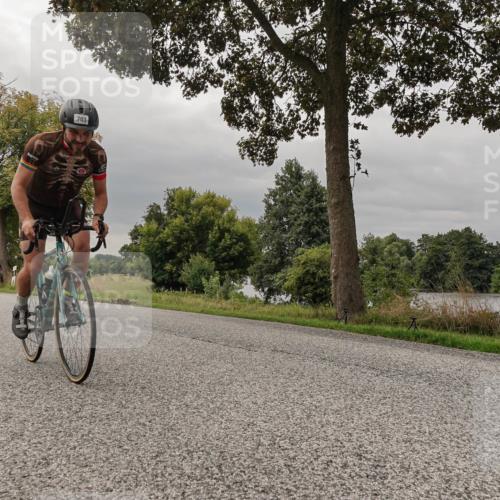 30.08.2026 - Elbe Triathlon Hamburg Michael Burmester http://msf.ph/oto/10049115 30.08.2026 09:48:06 Radfahren 533, 639, 703, 817, 968 meine-sportfotos.de