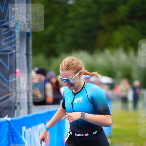 30.08.2026 - Elbe Triathlon Hamburg LAZAROV Photography http://msf.ph/oto/10049154 30.08.2026 10:35:06 Ziel 359 meine-sportfotos.de