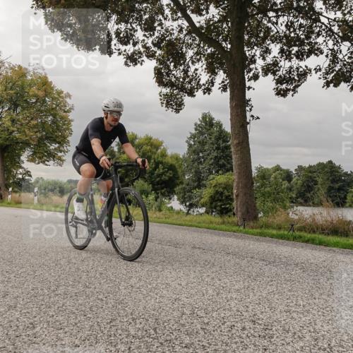 30.08.2026 - Elbe Triathlon Hamburg Michael Burmester http://msf.ph/oto/10049169 30.08.2026 09:48:27 Radfahren 361, 567, 875, 877 meine-sportfotos.de