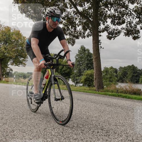 30.08.2026 - Elbe Triathlon Hamburg Michael Burmester http://msf.ph/oto/10049191 30.08.2026 09:48:36 Radfahren 263, 591, 598, 662 meine-sportfotos.de