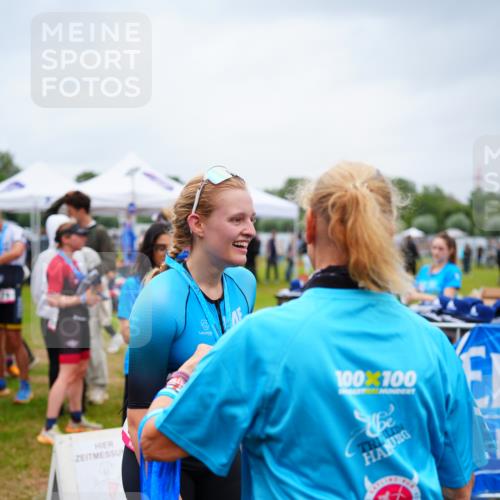 30.08.2026 - Elbe Triathlon Hamburg LAZAROV Photography http://msf.ph/oto/10049193 30.08.2026 10:35:12 Ziel 262 meine-sportfotos.de