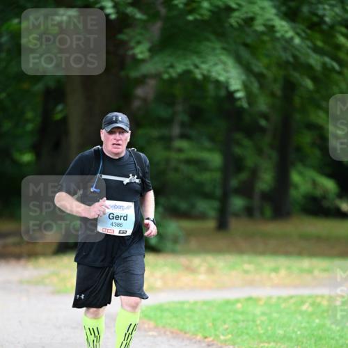 30.08.2026 - Blankeneser Heldenlauf Dr. Thomas Lammeyer http://msf.ph/oto/10049198 30.08.2026 11:31:22 Laufen 4386, 7 meine-sportfotos.de
