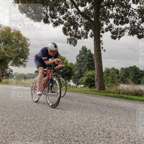 30.08.2026 - Elbe Triathlon Hamburg Michael Burmester http://msf.ph/oto/10049239 30.08.2026 09:48:58 Radfahren 496, 578, 623, 790, 1895 meine-sportfotos.de