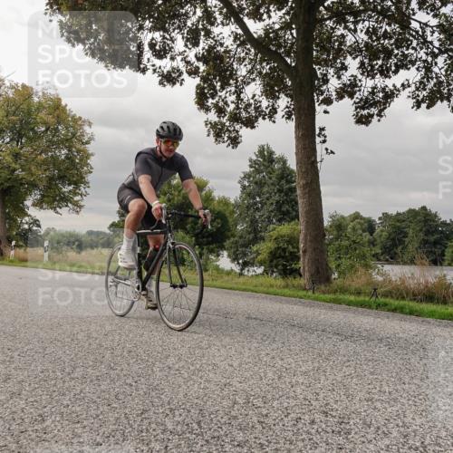 30.08.2026 - Elbe Triathlon Hamburg Michael Burmester http://msf.ph/oto/10049298 30.08.2026 09:49:27 Radfahren 279, 391, 405, 420, 476, 597, 681, 766 meine-sportfotos.de