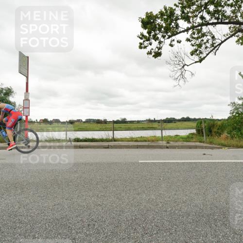 30.08.2026 - Elbe Triathlon Hamburg Michael Burmester http://msf.ph/oto/10049350 30.08.2026 15:30:48 Radfahren  meine-sportfotos.de
