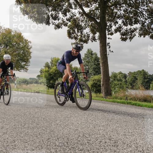 30.08.2026 - Elbe Triathlon Hamburg Michael Burmester http://msf.ph/oto/10049393 30.08.2026 09:50:09 Radfahren 444, 659, 845 meine-sportfotos.de