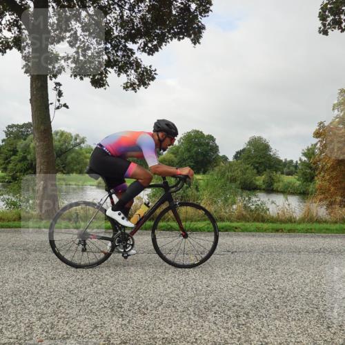30.08.2026 - Elbe Triathlon Hamburg Michael Burmester http://msf.ph/oto/10049436 30.08.2026 09:38:16 Radfahren 313, 428, 435, 488, 516, 632, 683, 713, 726 meine-sportfotos.de