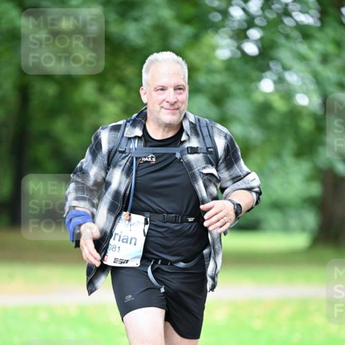 30.08.2026 - Blankeneser Heldenlauf Dr. Thomas Lammeyer http://msf.ph/oto/10049461 30.08.2026 11:40:01 Laufen 081 meine-sportfotos.de