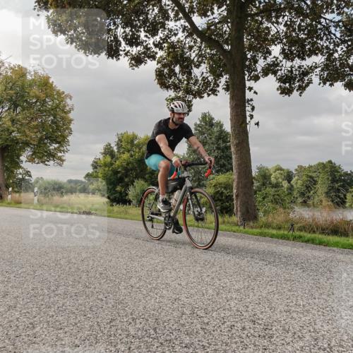 30.08.2026 - Elbe Triathlon Hamburg Michael Burmester http://msf.ph/oto/10049520 30.08.2026 09:51:39 Radfahren 431, 554, 602, 609, 683, 763, 865, 905 meine-sportfotos.de