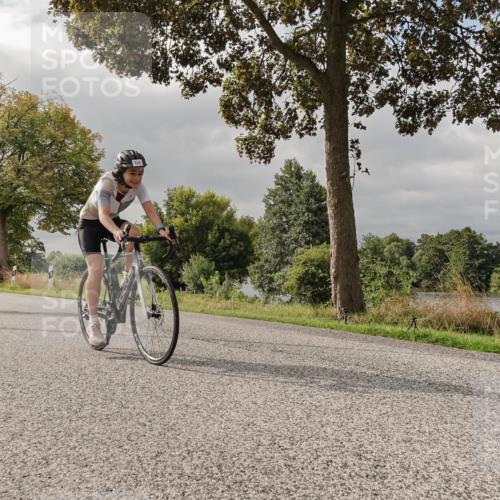 30.08.2026 - Elbe Triathlon Hamburg Michael Burmester http://msf.ph/oto/10049548 30.08.2026 09:51:51 Radfahren 381, 538, 587, 840, 916 meine-sportfotos.de